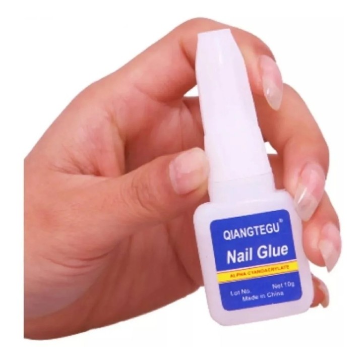 Pegamento Nail Glue con pincel para uñas