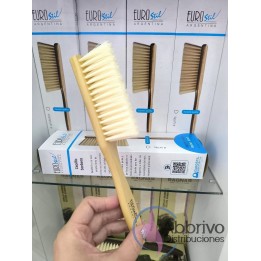 Cepillo para cuello barberia. Mango madera. 50595
