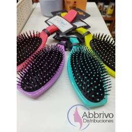 Cepillo Neumático Púa Plástico mango plástico, colores y negro 50154/50 – Eurostil