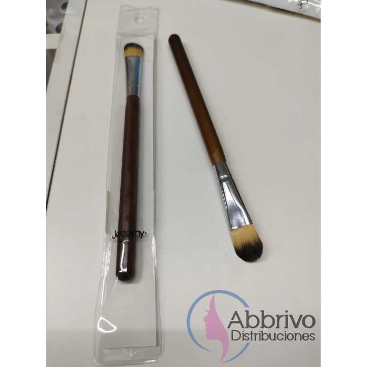 Pincel profesional maquillaje fluido P5822 – Jessamy