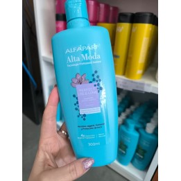 Shampoo Perfect Liss. Para cabellos lacios. Alfaparf. 300ml